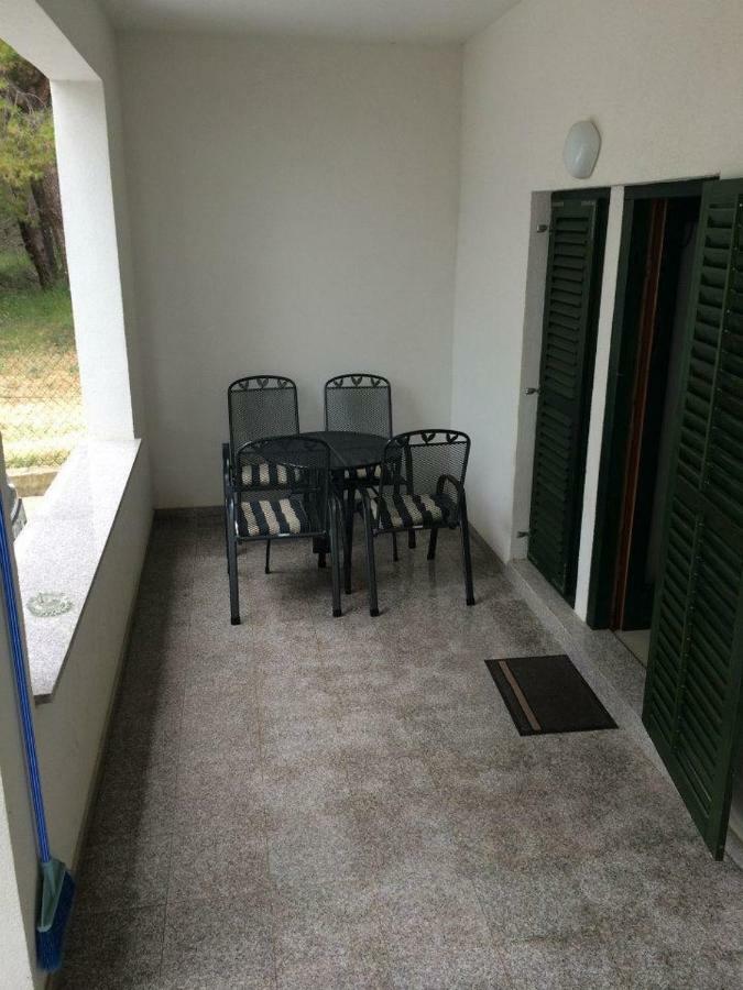 Apartmani Paklenica Starigrad Paklenica Buitenkant foto